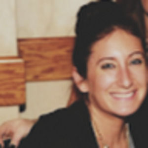 Meet your Posher, Dominique